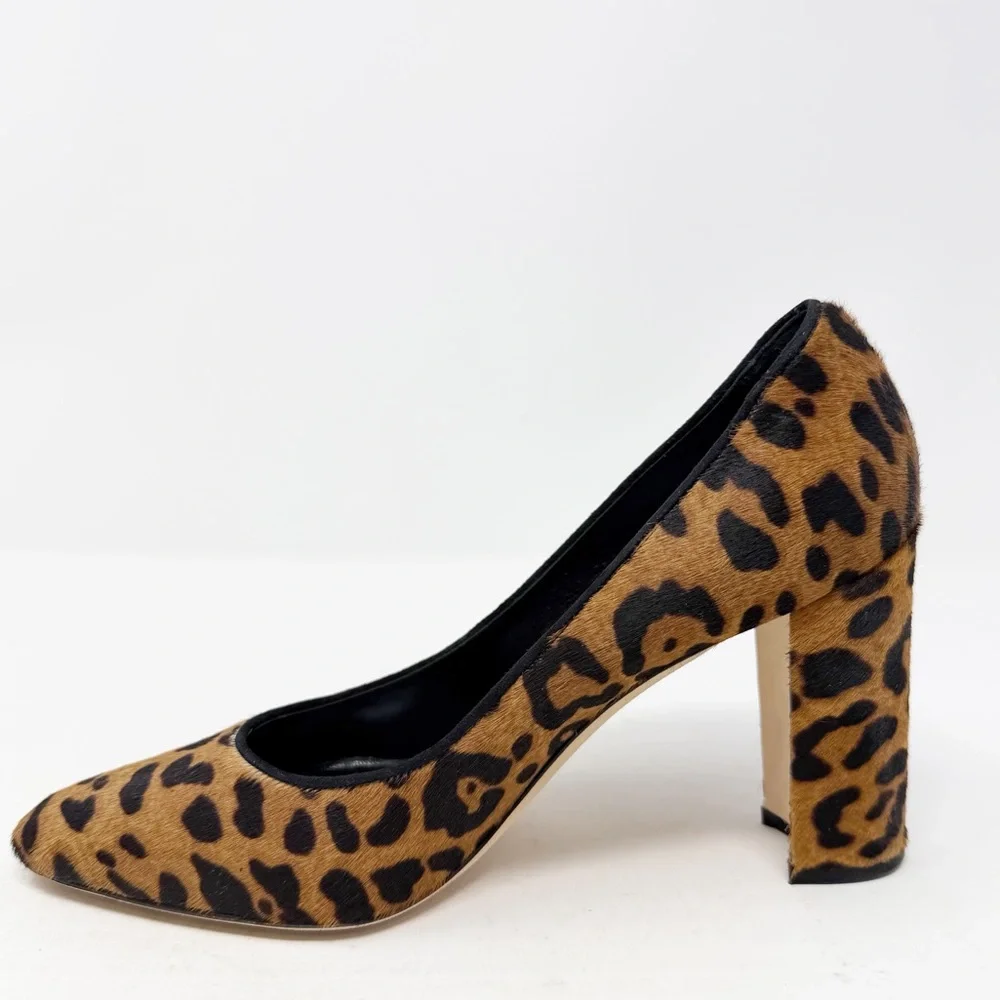 Manolo Blahnik Tucciototo Leopard Calf Hair Pumps Womens Size EU 37.5